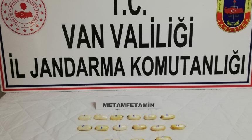Yuttuğu uyuşturucu maddeyle yakalandı