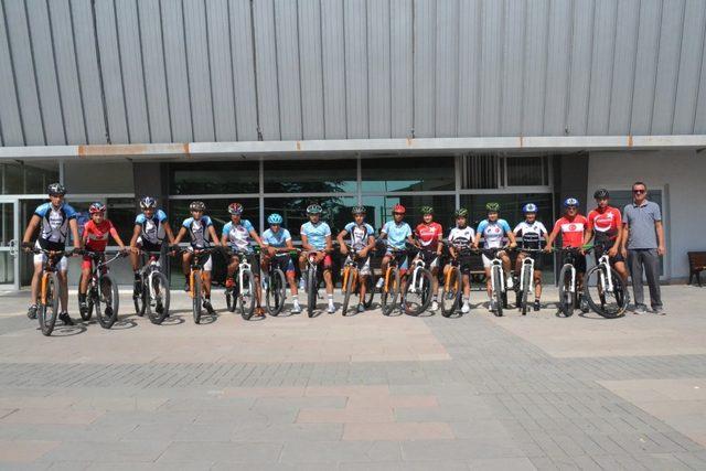 Kayserili bisikletçiler Türkiye Şampiyonası’na hazır