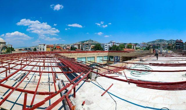 Burdur Belediyesinden Bedesten Çarşısı’na yenileme çalışmaları