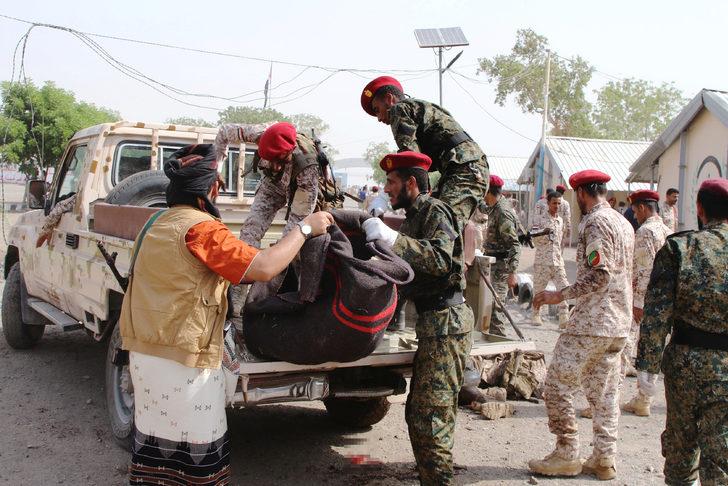 Yemen kana bulandı: 51 kişi öldü G5