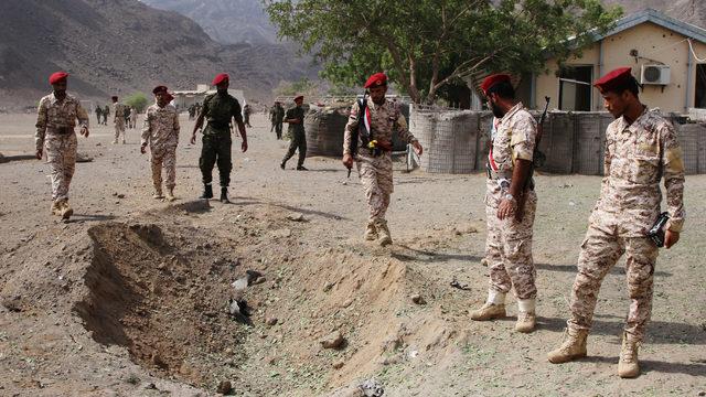 Yemen kana bulandı: 32 can kaybı