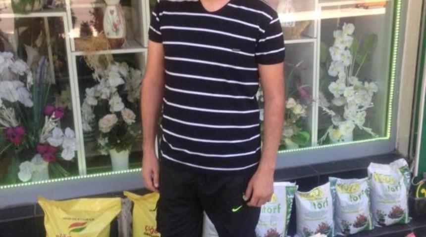 Otomobilin &ccedil;arptığı yaya &ouml;ld&uuml;