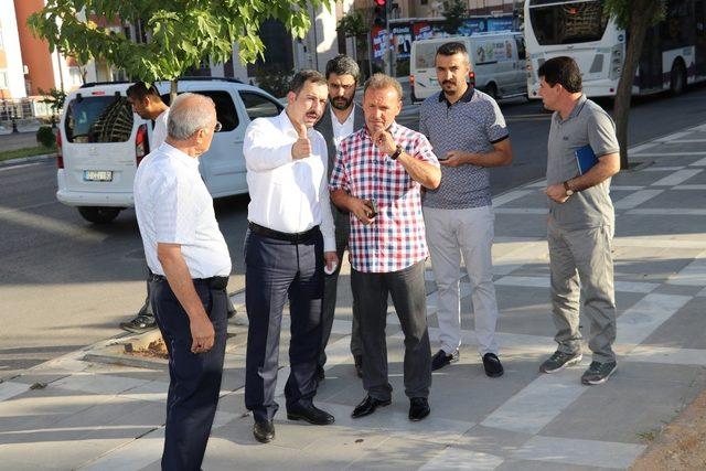 Baydilli Karaköprü’yü sokak sokak geziyor