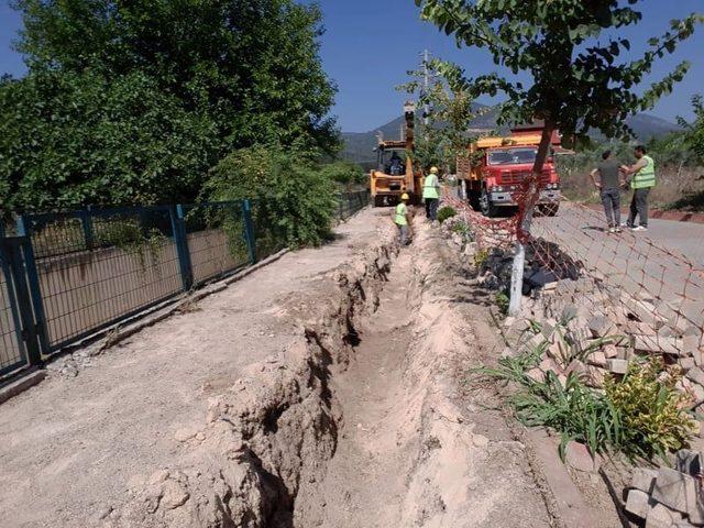 Bayırköy’de elektrik hatları yer altına alınıyor