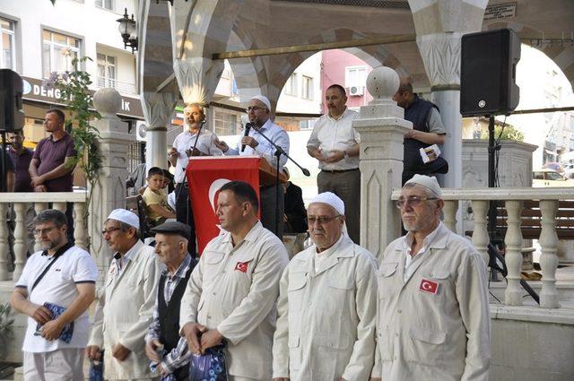 Söğüt’te kutsal topraklara gidecek olan hacı adayları uğurlandı