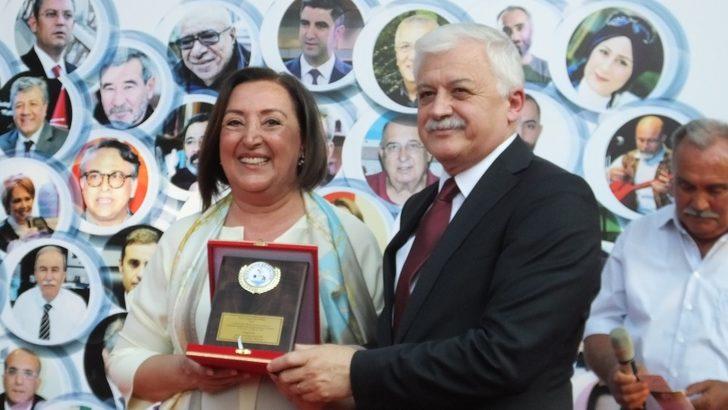 Burhaniye’de Kitap Fuarı kapılarını açtı G3