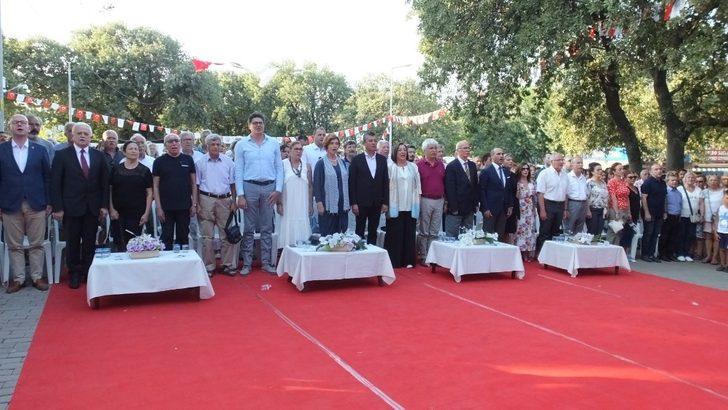 Burhaniye’de Kitap Fuarı kapılarını açtı G4