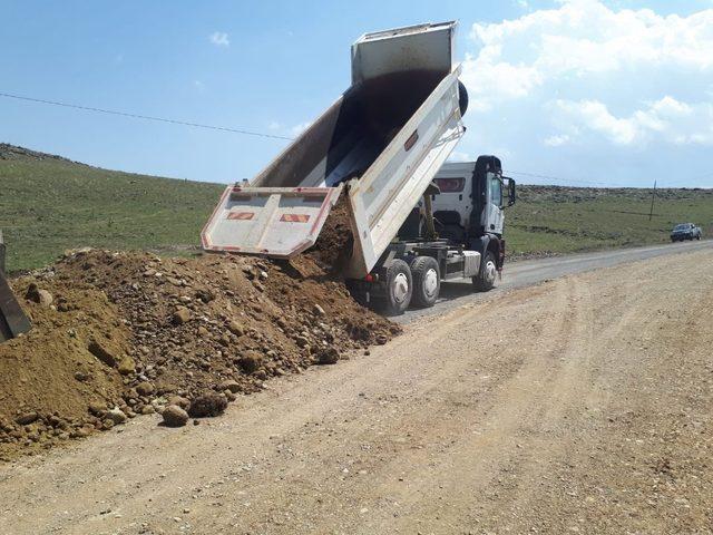 Kars İl Özel İdaresi kenti şantiyeye çevirdi