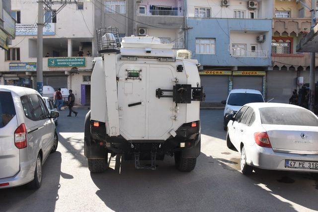 Nusaybin'de HDP ve DBP binalarında kaçak elektrik tespiti