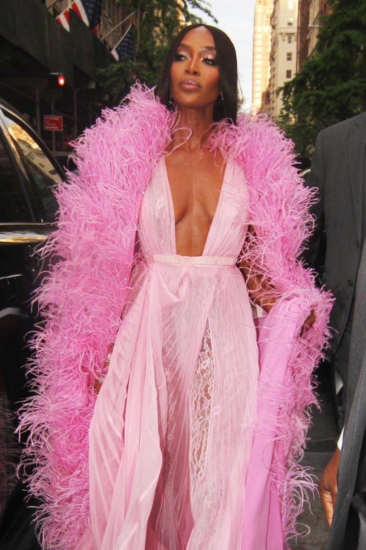 Naomi Campbell: Ten rengimizden dolayı içeri alınmadık G1