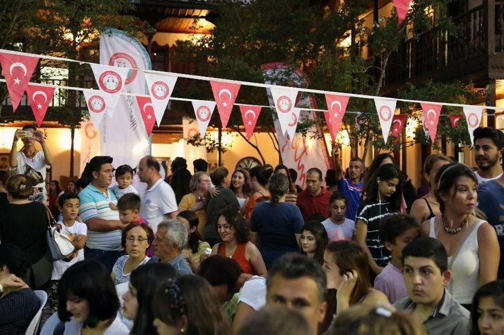 Yıldızların altında yazlık sinema keyfi G3