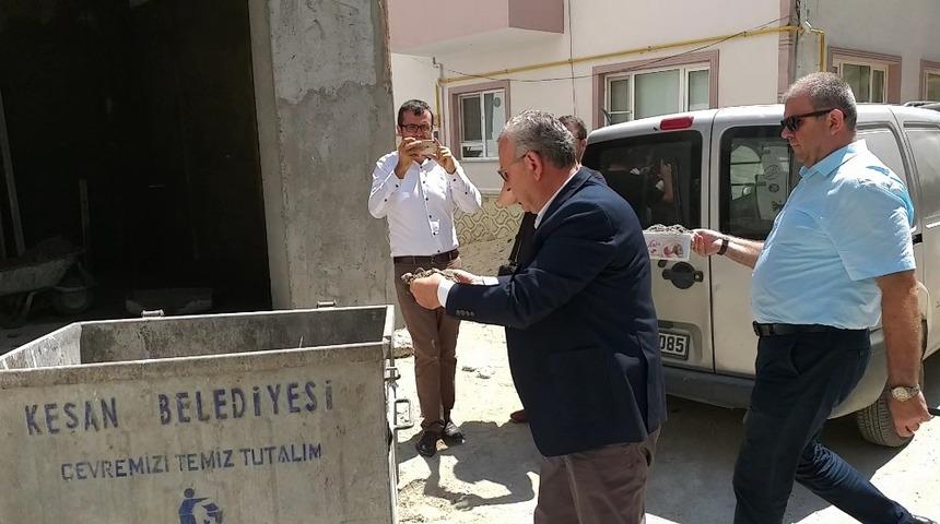 Beton d&ouml;k&uuml;len mama kapları kaldırıldı