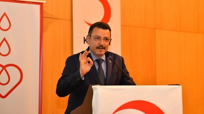 Başkan Gen&ccedil;: &ldquo;Trabzon kan bağışında ilk sırada&rdquo;