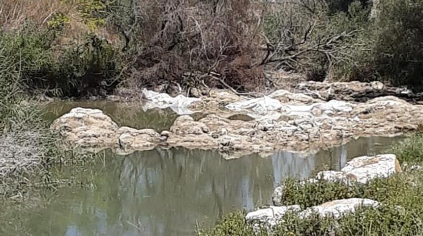Sakarya nehir yatağı kuruyunca &ccedil;ift&ccedil;ilere 5 g&uuml;n sulama yasağı getirildi