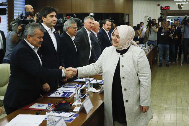 Memur maaşları için toplu sözleşme pazarlığı başladı