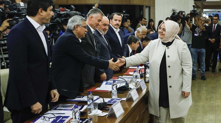 Memur maaşları için toplu sözleşme pazarlığı başladı