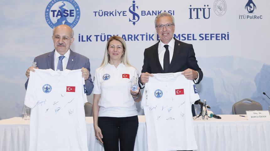Kuzey kutbuna ilk Türk bilimsel seferi gerçekleştirildi