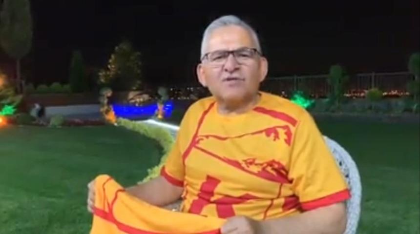 Büyükkılıç,’tan Kırmızıya Sarı Ol Kampanyası’na Destek