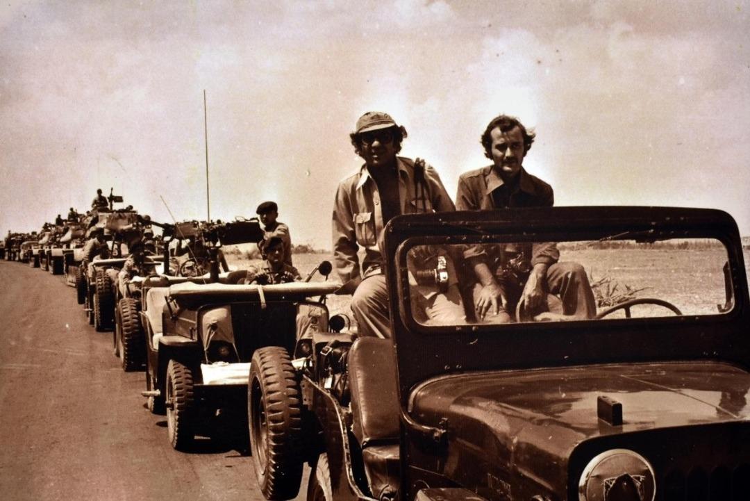 Kurtar &Ccedil;akın&rsquo;ın objektifinden 45&rsquo;ınci yılında Kıbrıs