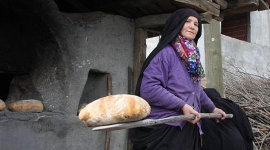 Erkeklerin Tüm İtirazlarına Rağmen Atlas Köyünde Kadın Dayanışması Kazandı!