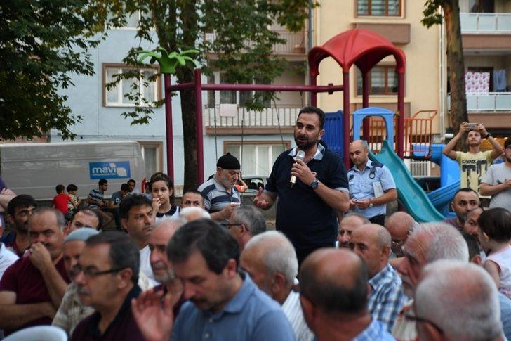 Başkan vatandaşın talep ve önerilerini tek tek not aldı G4