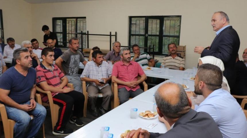 Başkan Faruk &Ouml;zl&uuml; her hafta iki mahalleye gidecek