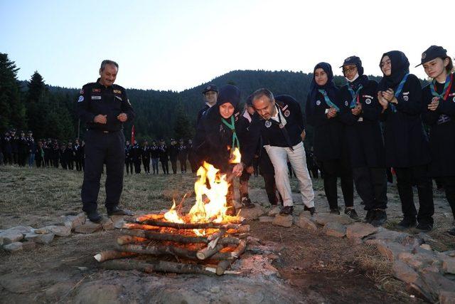 Başkan Aktaş izcilik kampında