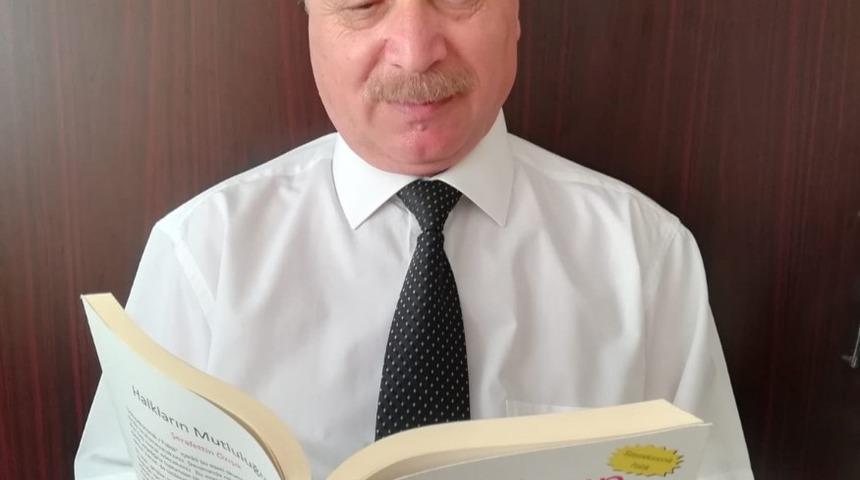 32 yıllık çalışmanın eseri kitap okurla buluştu