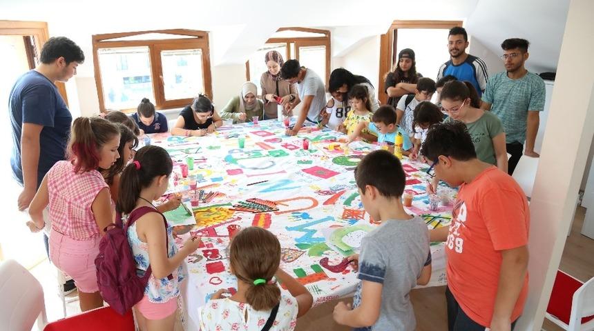 Ataşehirli &ccedil;ocuklar, AIESEC ile yeteneklerini geliştiriyor