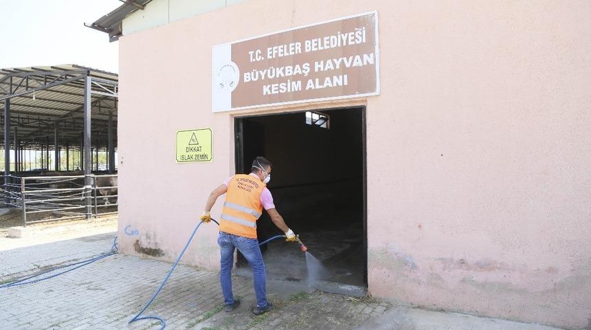 Hijyenik bir bayram i&ccedil;in belediye ekipleri sıkı &ccedil;alışıyor
