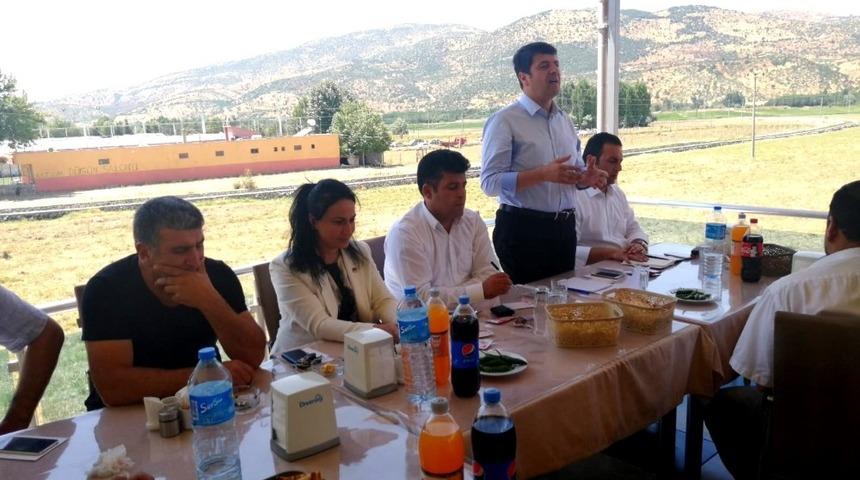 Milletvekili Tutdere muhtarlara &lsquo;ortak  akıl&rsquo; &ccedil;ağrısında bulundu