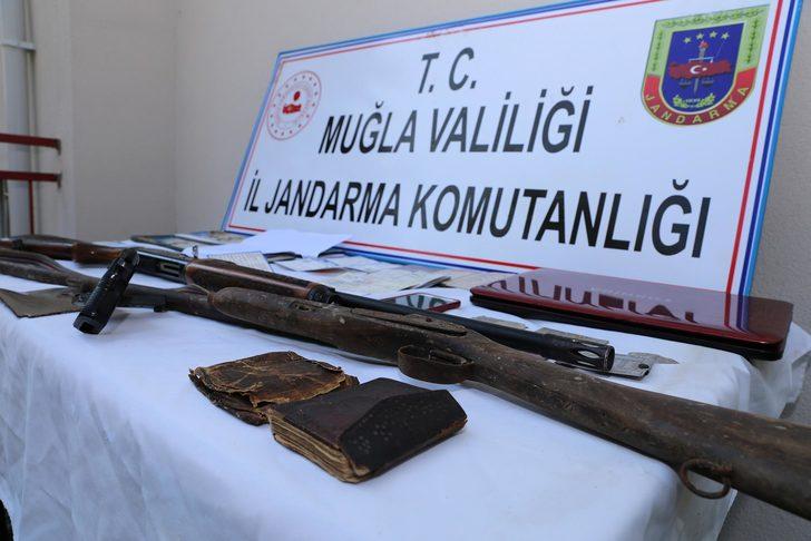 Yatağan'da 1000 yıllık el yazması Kur'an bulundu G2