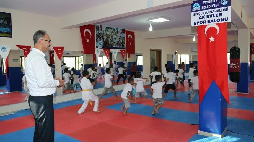 Eyy&uuml;biye&rsquo;de en b&uuml;y&uuml;k yatırım gen&ccedil;lere yapılıyor