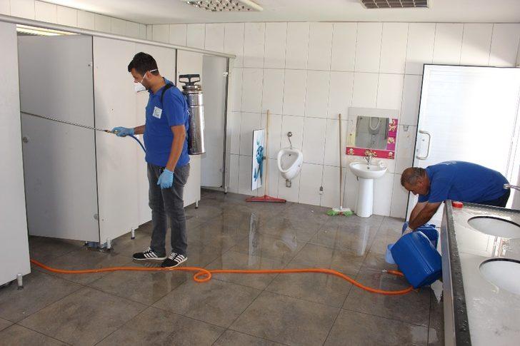 Büyükşehirin haşere mücadelesi sürdürdü G5