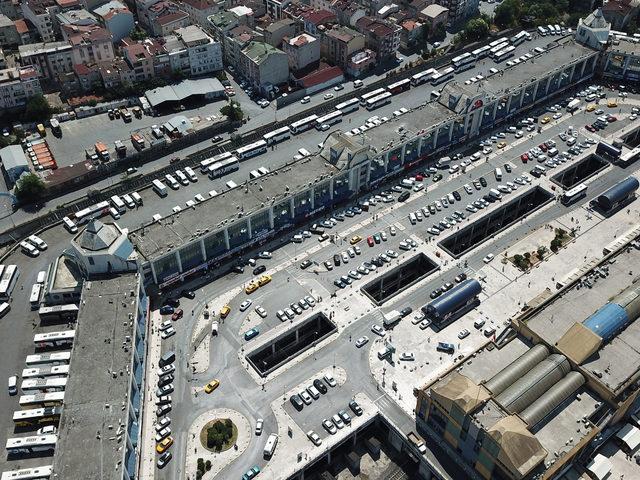 (Havadan fotoğraflarla) Otogarda bayram yoğunluğu