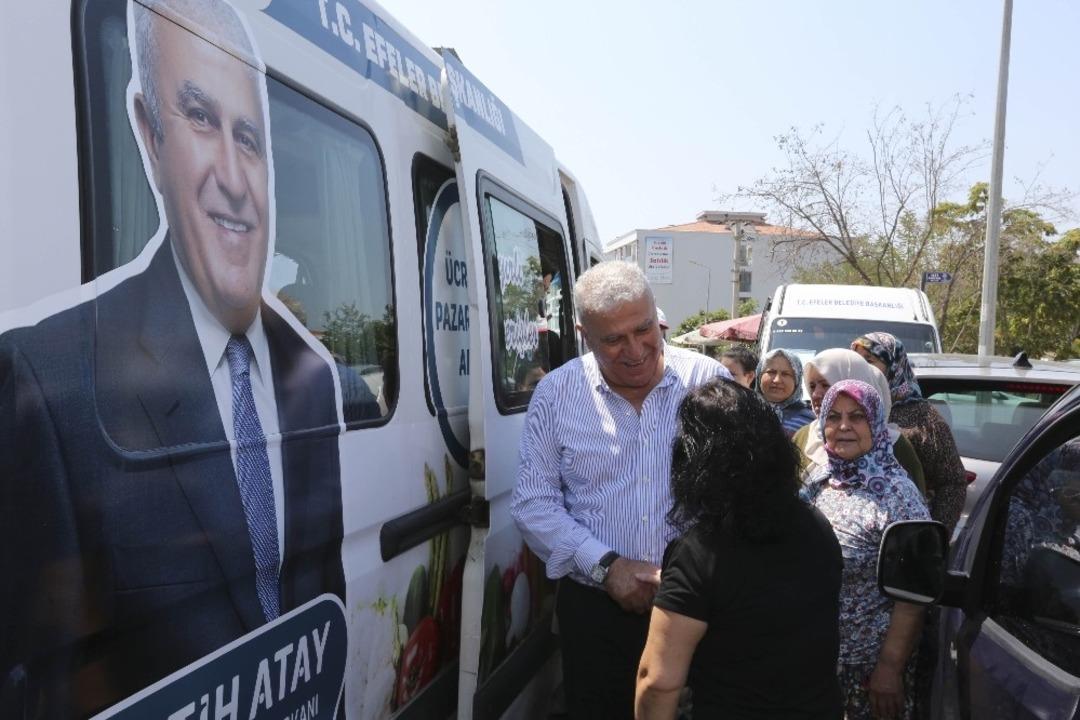 Pazar servisi aracı ilk seferini Başkan Atay&rsquo;la yaptı