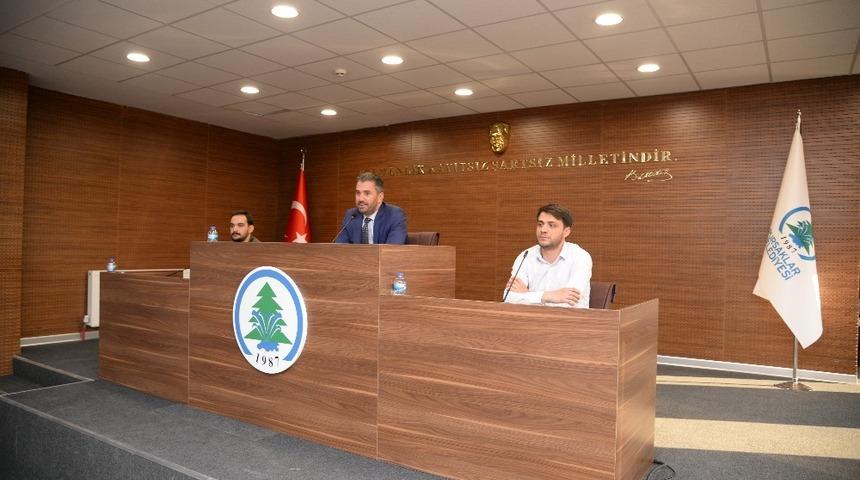 Pursaklar&rsquo;da yeni belediye binasında ilk meclis toplantısı yapıldı