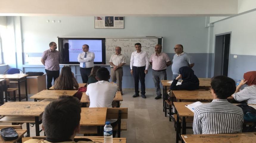 Turhal&rsquo;da 295 &ouml;ğrenciye YKS kursu