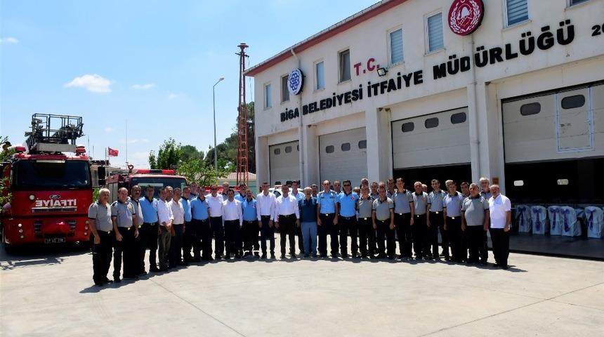 Biga İtfaiyesine yangın s&ouml;nd&uuml;rme ve kurtarma eğitimi