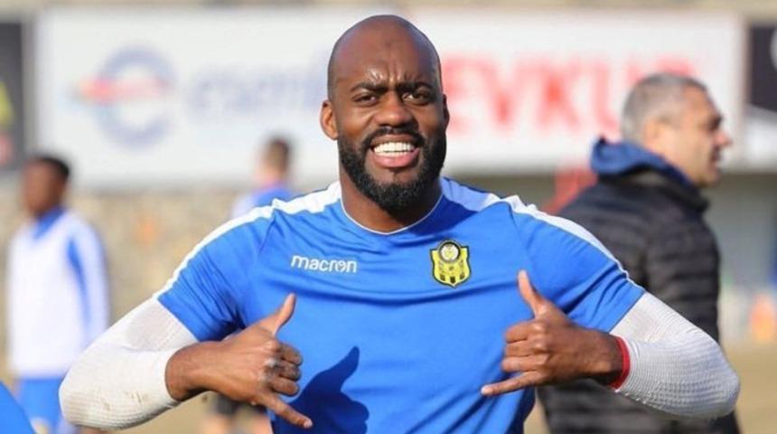 Yeni Malatyaspor'dan Fabien Farnolle'e videolu destek