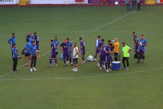 Balıkesirspor - Afjet Afyonspor hazırlık ma&ccedil;ında gerginlik 2