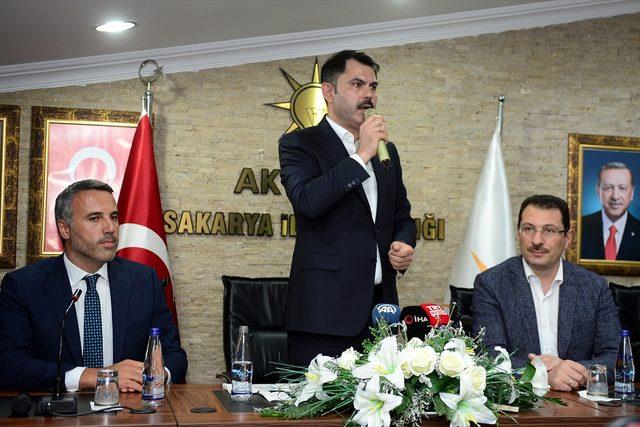 Çevre ve Şehircilik Bakanı Murat Kurum Sakarya'da<br />
