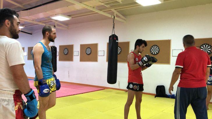'Muaythai 12 Khan 2. Kademe Antrenörlük Kursu' devam ediyor G1