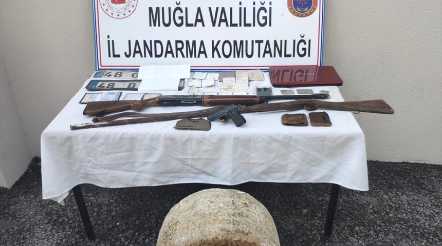 Muğla'da bin yıllık el yazması Kur'an-ı Kerim bulundu