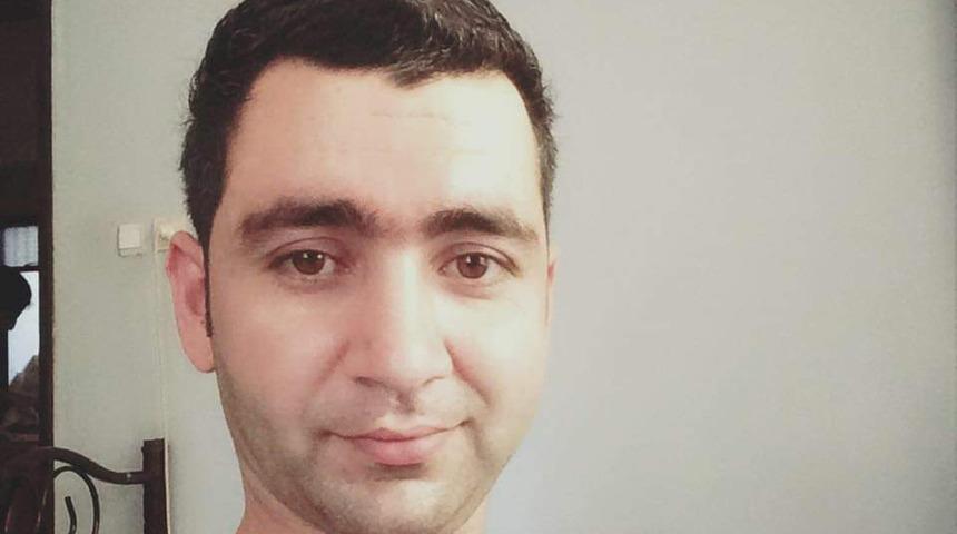 Otomobilin &ccedil;arpıp ka&ccedil;tığı mahalle bek&ccedil;isi kurtarılamadı