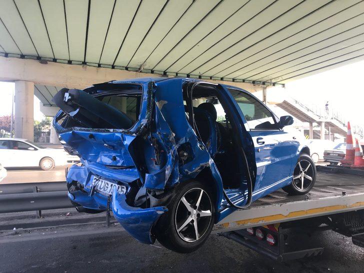 Küçükçekmece D-100 Karayolu'nda kaza: Yaralılar var G1