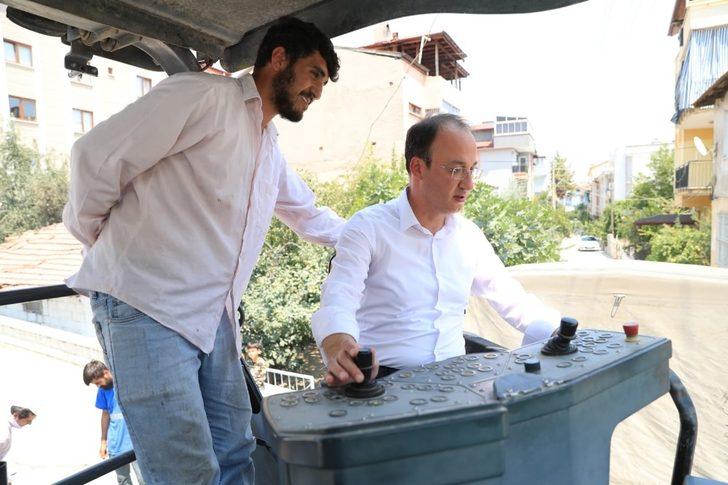 Pamukkale Belediyesi asfalt mesaisine devam ediyor G3