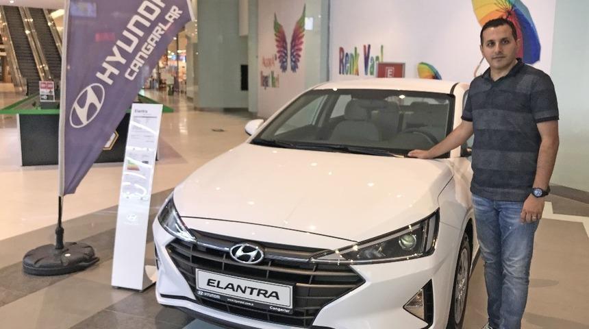 Antalyalı otomobilseverlere mini fuar