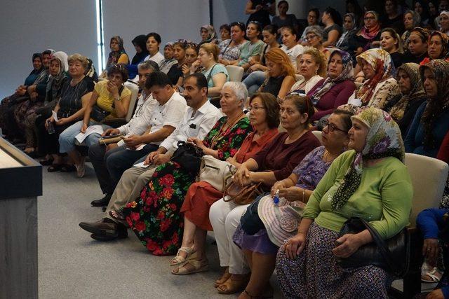 Üretici kadınlar, kooperatifleşme yolunda ilk adımı attı