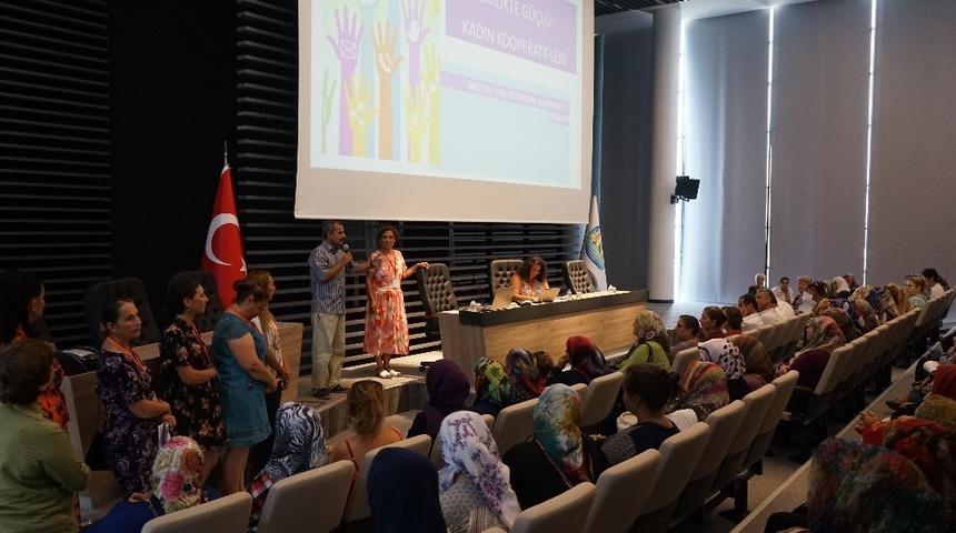 &Uuml;retici kadınlar, kooperatifleşme yolunda ilk adımı attı